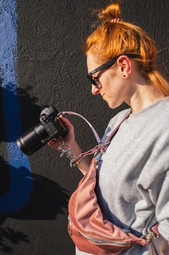 Nerka dla fotografa nerka z szelką do aparatu