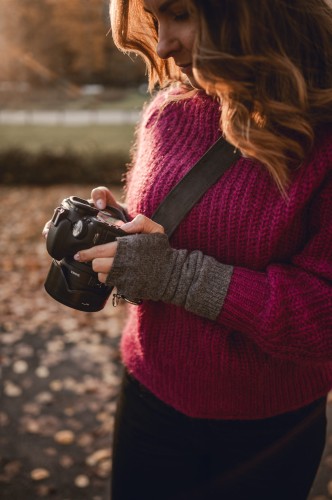 Szelka szara welurowa do aparatu fotograficznego