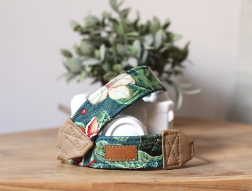 Żakardowy pasek do aparatu fotograficznego, motyw roślinny Lotos