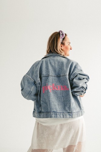 Kurtka mocy jeansowa z haftem PIĘKNA unikatowa upcycling