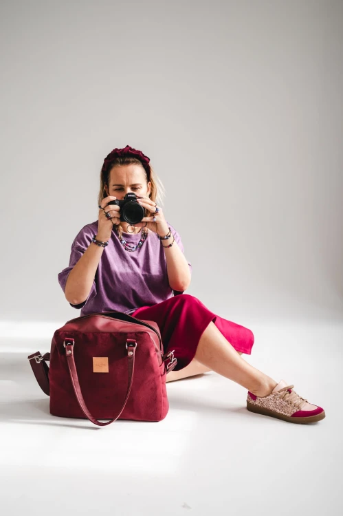 Torba fotograficzna kobieca BURGUND Torba dla fotografki welur burgund wodoodporna