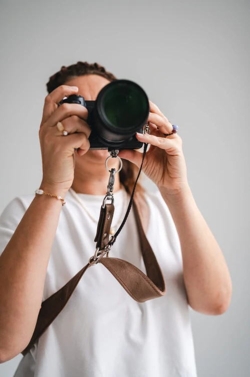 Szelka reporterska fotograficzna do aparatu Czekolada, pasek do lustrzanki brązowy welur
